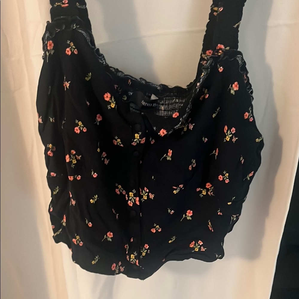 Floral Black Sleeveless Crop Top